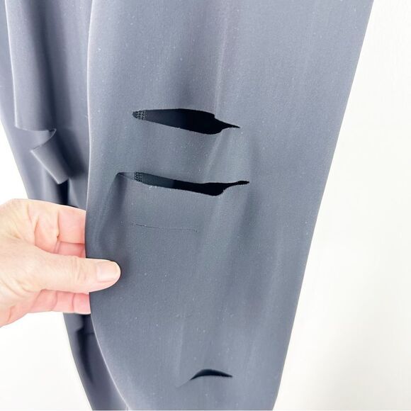 ALO YOGA 7/8 High Waisted Ripped Warrior Legging Black Small - Picture 8 of 13